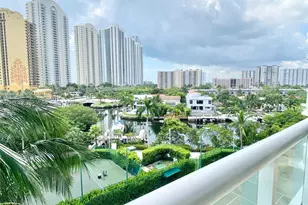 16400 Collins Ave, Sunny Isles Beach, FL 33160 - Photo 37