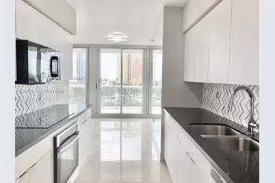 16400 Collins Ave #542, Sunny Isles Beach, FL 33160 - Photo 13