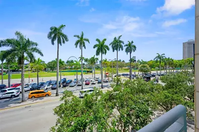 253 NE 2nd St #231, Miami, FL 33132 - Photo 13