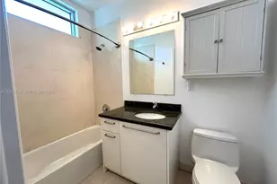 7934 West Dr, North Bay Village, FL 33141 - Photo 37