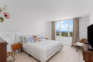 5600 Collins Ave, Miami Beach, FL 33140 - Photo 15