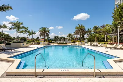 5600 Collins Ave #14R, Miami Beach, FL 33140 - Photo 7