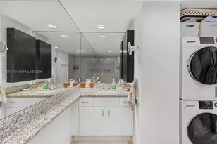 5600 Collins Ave, Miami Beach, FL 33140 - Photo 17