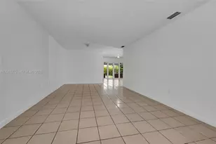 23 NW 109th Ave, Miami, FL 33172 - Photo 9