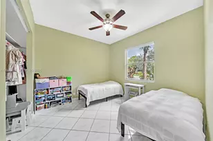 8908 NW 40th St, Coral Springs, FL 33065 - Photo 5