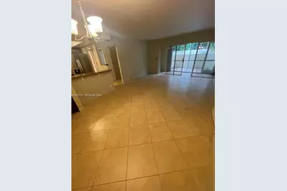 1548 SE Royal Green Cir #108, Port Saint Lucie, FL 34952 - Photo 5