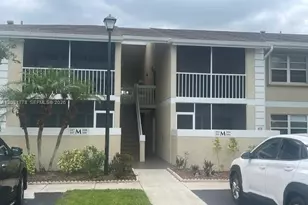 1548 SE Royal Green Cir, Port Saint Lucie, FL 34952 - Photo 1