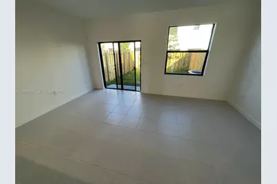 28709 SW 132nd Pl #28709, Homestead, FL 33033 - Photo 15