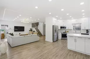 19185 NW 22nd St, Pembroke Pines, FL 33029 - Photo 15