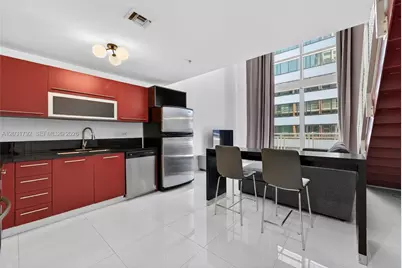 253 NE 2nd St #424, Miami, FL 33132 - Photo 1