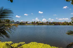 9650 SW 9th Ct, Pembroke Pines, FL 33025 - Photo 13