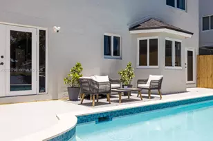 9650 SW 9th Ct, Pembroke Pines, FL 33025 - Photo 15