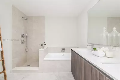 488 NE 18th St #1812, Miami, FL 33132 - Photo 23
