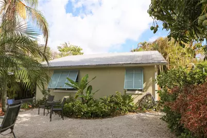4225 SE Westfield St, Stuart, FL 34997 - Photo 7