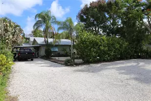 4225 SE Westfield St, Stuart, FL 34997 - Photo 5