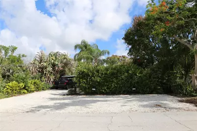4225 SE Westfield St, Stuart, FL 34997 - Photo 9