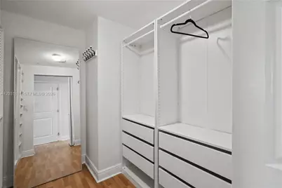 1250 S Miami Ave #1701, Miami, FL 33130 - Photo 17