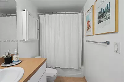1250 S Miami Ave #1701, Miami, FL 33130 - Photo 21
