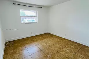 7701 SW 10th Ct, North Lauderdale, FL 33068 - Photo 9