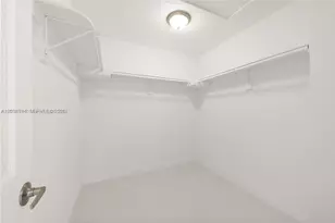 2243 NW 50th St, Miami, FL 33142 - Photo 9