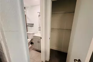 75 Washington Ave, Miami Beach, FL 33139 - Photo 9
