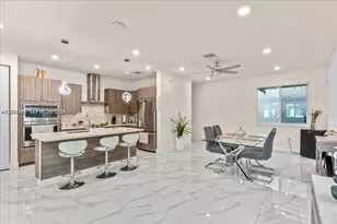 6680 NW 102nd Path, Doral, FL 33178 - Photo 3