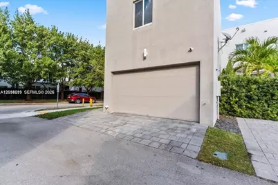 6680 NW 102nd Path, Doral, FL 33178 - Photo 31