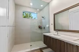 6680 NW 102nd Path, Doral, FL 33178 - Photo 23
