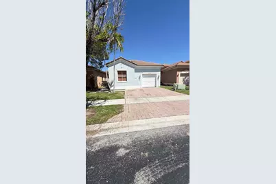 2120 NE 37th Rd #1, Homestead, FL 33033 - Photo 9