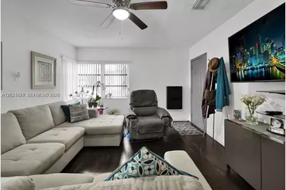 600 NW 34th Ave, Miami, FL 33125 - Photo 5