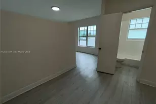 1017 Jefferson Ave, Miami Beach, FL 33139 - Photo 5