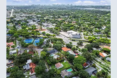 436 Lark Ave #n/a, Miami Springs, FL 33166 - Photo 7