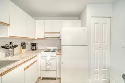 7622 SW 21st St #7622, Miami, FL 33155 - Photo 7