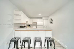 7622 SW 21st St, Miami, FL 33155 - Photo 5