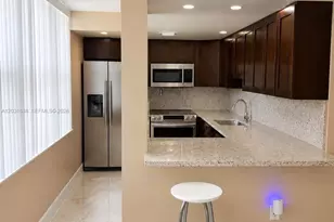 9420 Tangerine Pl, Davie, FL 33324 - Photo 15