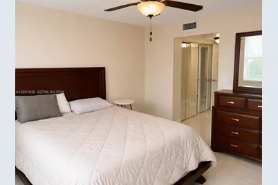 9420 Tangerine Pl #401, Davie, FL 33324 - Photo 9