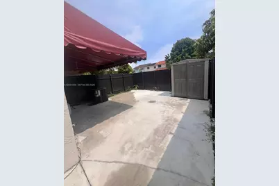 1074 W 38th St #32, Hialeah, FL 33012 - Photo 3
