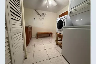 6318 SW 27th St, Miami, FL 33155 - Photo 11