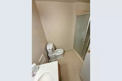 631 Cypress Lake Blvd #E17, Deerfield Beach, FL 33064 - Photo 13