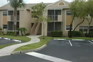 631 Cypress Lake Blvd, Deerfield Beach, FL 33064 - Photo 23
