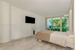 900 Bay Dr, Miami Beach, FL 33141 - Photo 19