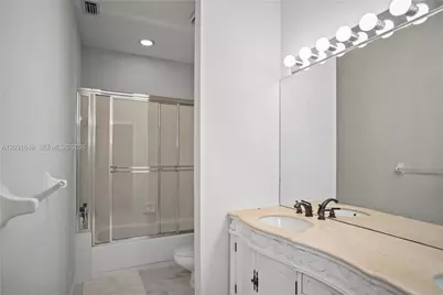 7759 La Corniche Cir, Boca Raton, FL 33433 - Photo 25