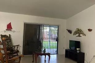 19391 NW 57th Ct, Hialeah, FL 33015 - Photo 7
