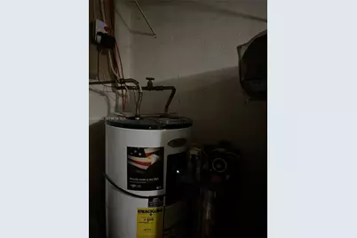 19391 NW 57th Ct, Hialeah, FL 33015 - Photo 27