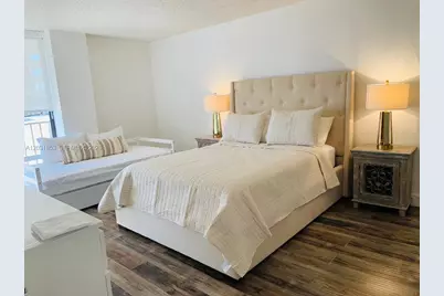 2625 Collins Ave #502, Miami Beach, FL 33140 - Photo 1