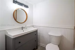 2625 Collins Ave, Miami Beach, FL 33140 - Photo 15