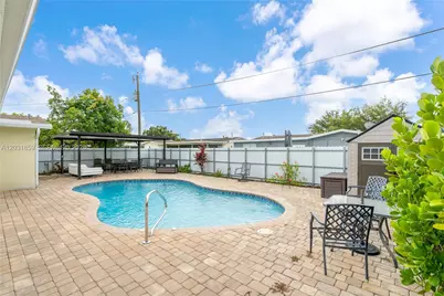 9770 NW 25th St, Sunrise, FL 33322 - Photo 19
