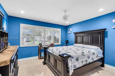9770 NW 25th St, Sunrise, FL 33322 - Photo 13