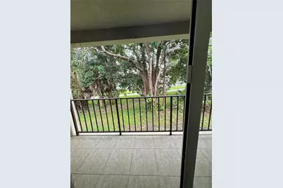 9250 Fontainebleau Blvd #202, Miami, FL 33172 - Photo 7