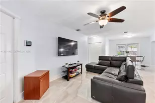 6810 Douglas St, Hollywood, FL 33024 - Photo 25